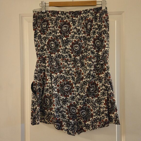 Ann Taylor Loft Blue/Red/White Floral Strapless Short Jumpsuit, Size M. - Picture 2 of 3